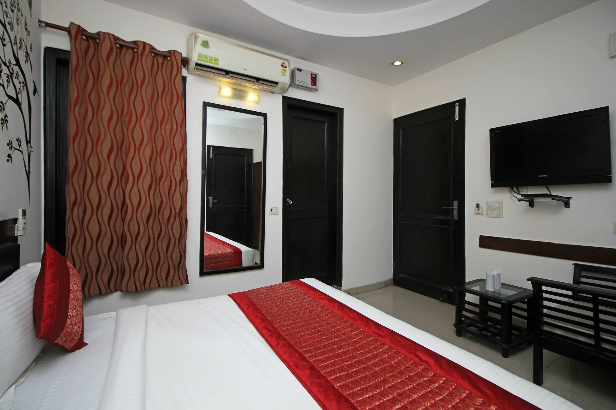 Oyo 9030 Hotel Delhi Airport Plaza นิวเดลี ภายนอก รูปภาพ