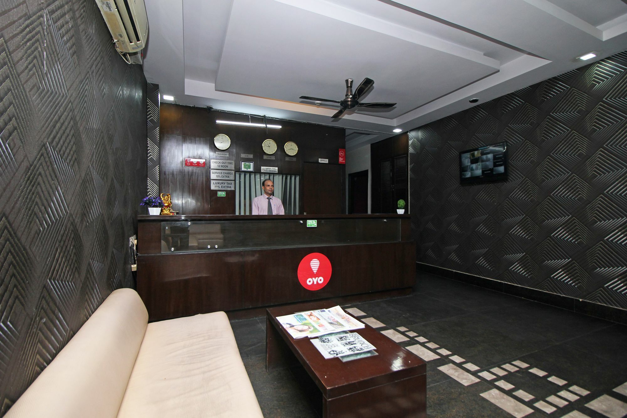 Oyo 9030 Hotel Delhi Airport Plaza นิวเดลี ภายนอก รูปภาพ